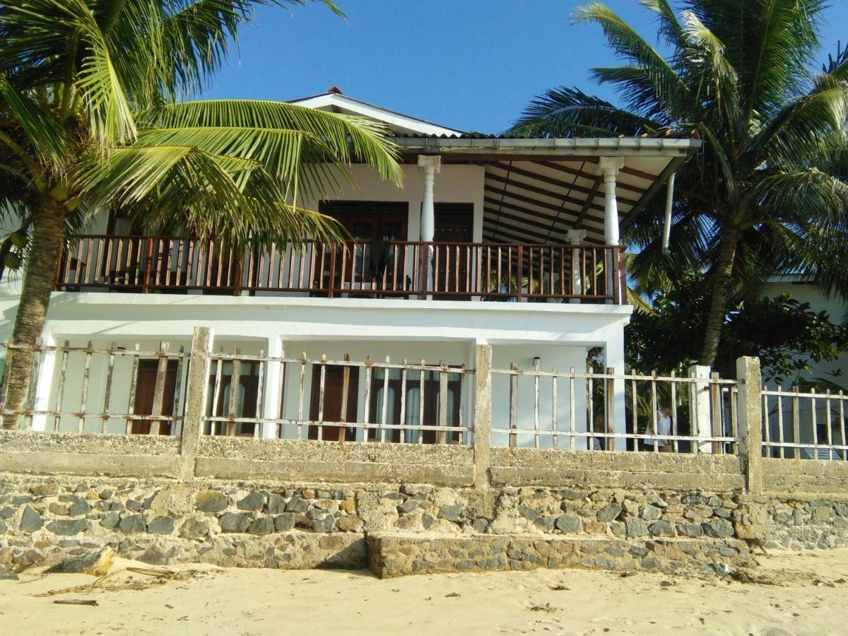 Rainbow Surf Beach Hotel Koggala Exterior foto